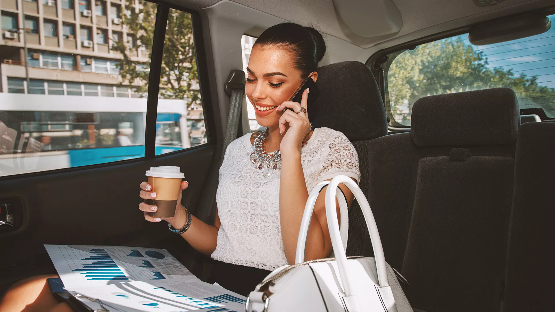 business-car-service-in-new-york-city-suv-black-cars-sprinters